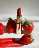 Annabelle Minerals Sheer Lipstick - Увлажняющая губная помада с блеском, 3.5 г, оттенок Strawberry — фото 2