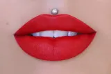 Jeffree Star Cosmetics Velour Liquid Lipstick - Помада в жидкой форме, 5.6 мл, оттенок Redrum — фото 2