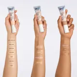 IT Cosmetics Your Skin But Better CC + Nude Glow - Крем CC с осветляющим эффектом, 32 мл, оттенок SPF 40 Fair Warm — фото 6