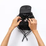 Косметичка Notino Travel Collection Drawstring Make-Up Bag вместительная, на завязке, 1 шт — фото 3