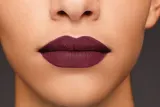 Bourjois Rouge Velvet Ink - Матовая жидкая помада, 3.5 мл, оттенок 11 Rasin-Terdit — фото 3