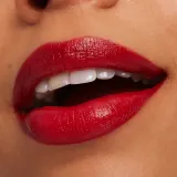 MAC Cosmetics MACximal Sleek Satin Lipstick Mini - Бархатная помада, придающая идеальный вид, 1.5 г, оттенок CENTRE OF ATTENTION — фото 3
