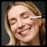 Max Factor Facefinity Multi Protector - Корректор для лица, осветляющий кожу, 11 мл, оттенок 3C — фото 5