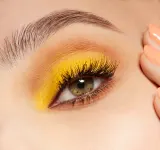 MAC Cosmetics Eye Shadow - Тушь для ресниц, оттенок Chrome Yellow — фото 6