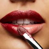 MAC Cosmetics Frost Lipstick - Помада для губ с блестящим перламутровым эффектом, 3 г, оттенок Fresh Moroccan — фото 3