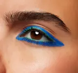 MAC Cosmetics Colour Excess Gel Pencil - Водостойкий гелевый карандаш для глаз, 0.35 г, оттенок PERPETUAL SHOCK! — фото 5