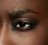 MAC Cosmetics Dazzleshadow - Блестящие тени для век, 1 г, оттенок Dreamy Beams — фото 4