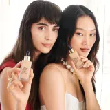 Estee Lauder Futurist SkinTint Serum Foundation With Botanical Oil Infusion SPF 20 - Тональная основа с SPF 20, 30 мл, оттенок 1C1 Cool Bone — фото 5
