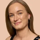 Bobbi Brown Weightless Skin Foundation SPF 15 Mini - Долговременное матирующее тональное средство с увлажняющим эффектом, 13 мл, оттенок Beige — фото 3