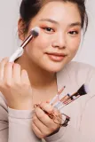 Zoë Ayla Makeup Brush Set Marble 10 Piece - Набор кистей с чехлом, 10 шт — фото 2