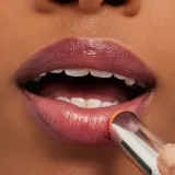 MAC Cosmetics Glow Play Lip Balm - Питательный увлажняющий бальзам для губ, оттенок Candid — фото 3