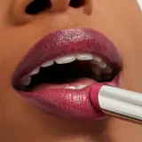 MAC Cosmetics Glow Play Lip Balm - Питательный увлажняющий бальзам для губ, оттенок Beyond — фото 3