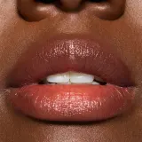 MAC Cosmetics Glow Play Lip Balm - Питательный увлажняющий бальзам для губ, оттенок Baby Doll — фото 5