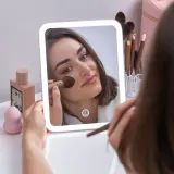 Зеркало для макияжа Notino Beauty Electro Collection с подсветкой LED, сенсорное, поворотное, 18 × 23 см — фото 6