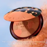 GUERLAIN Terracotta Light - Розово-светящий бронзирующий порошок ограниченного издания, 10 г, оттенок 01 Light Warm — фото 3