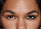 Smashbox Always On Eye Shadow Stick - Тушь для ресниц в карандаше, 1.3 г, оттенок Stone Fox — фото 4