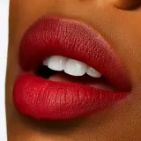 MAC Cosmetics Powder Kiss Lipstick - Матовая помада, 3 г, оттенок You're Buggin', Lady — фото 3