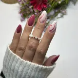 Semilac UV Hybrid BioColor - Гибридный лак для ногтей с использованием УФ, 7 мл, оттенок 718 Natural Cyclamen — фото 3