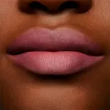 MAC Cosmetics Powder Kiss Liquid Lipcolour - Матовая жидкая помада, 5 мл, оттенок More the Mehr-ier — фото 2