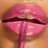 Smashbox Halo Plump + Glow Lip Gloss - Увлажняющий блеск для губ, оптически увеличивающий объем, 4.6 мл, оттенок Gula Glow — фото 5