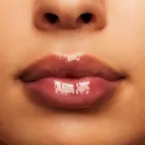 MAC Cosmetics Squirt Plumping Gloss Stick - Блеск для губ в стике, 2.3 г, оттенок Jet — фото 4