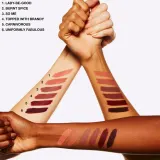 MAC Cosmetics Retro Matte Liquid Lipcolour - Матовая жидкая помада, 5 мл, оттенок Dance with Me — фото 4