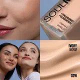 Gabriella Salvete SoulMatte Hyaluronic Foundation - Тональная основа с матовым покрытием, 30 мл, оттенок 02W Ivory Warm — фото 4