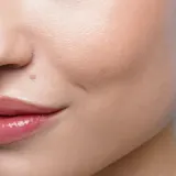 Gabriella Salvete SoulMatte Hyaluronic Foundation - Тональная основа с матовым покрытием, 30 мл, оттенок 01C Porcelain Cold — фото 7