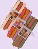 Makeup Revolution Ultimate Desire - Палетка теней для век: палетка теней для век, 8.1 г — фото 4