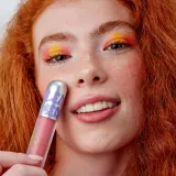 Glow Hub Gen Gleam - Увлажняющий блеск для губ, 3 мл, оттенок Thirsty — фото 4
