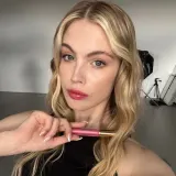 NL Beauty Gloss Boss - Долговременный блеск для губ, 3.5 мл, оттенок Goddess — фото 5
