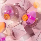 Real Techniques Miracle 2-in-1 Powder Puff Ornament - Кисть для макияжа 2 штуки, 2 шт — фото 2