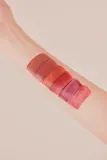 thim Sheer Matte Liquid Lip - Легкая матовая помада в жидкой форме, 4 г, оттенок 01 Cozy Beige — фото 4