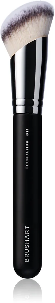 BrushArt Professional B11 Angled foundation brush - Кисть для макияжа B11, 1 шт