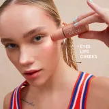 3INA The No-Rules Stick - Многофункциональный карандаш для глаз, губ и лица, 5 г, оттенок Highlighter 312 - Translucent rose gold — фото 2