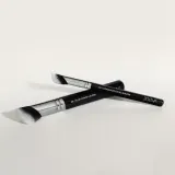 ZOEVA 146 Concealer Touch & Blend - Кисть для нанесения корректора, 1 шт — фото 2
