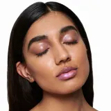 WONDERSKIN Wonder Blading Top Gloss - Блеск для губ с блестками, 4 мл, оттенок Holographic — фото 2