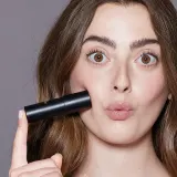 Nudestix Tinted Blur Foundation Stick - Корректор в стике для естественного вида, 6 г, оттенок Light 2 — фото 2