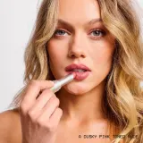 Glow Hub Lip Slick - Кремовая помадка увлажняющая, 3 г, оттенок Tutu — фото 5
