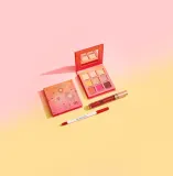 Makeup Revolution Fantasy - Подарочный набор для губ оттенок Fire — фото 5