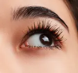 MAC Cosmetics M·A·CStack Mascara Superstack Mega Brush - Тушь для ресниц, утолщающая и удлиняющая, мини, 8 мл, оттенок Black — фото 3