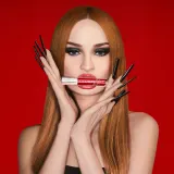 MAC Cosmetics Viva Glam Lipglass Air - Долговременный блеск для губ, 5 мл, оттенок Viva Kimmitment — фото 3