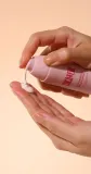 Coco & Eve Daily Radiance Primer SPF 50 - Легкий защитный флюид с осветляющим эффектом SPF 50, 50 мл — фото 2