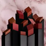 Yves Saint Laurent Rouge Pur Couture The Slim Glow Matte - Матовая помада с блеском, увлажняющая, 2 г, оттенок 213 No Taboo Chili — фото 6