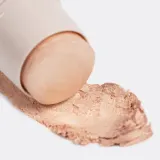 Lumene Multi-stick Highlighter - Розовый кремовый хайлайтер в стике, 4.5 г, оттенок Radiant Glow — фото 2
