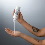 Redken Acidic Bonding Concentrate - Питательное предварительное уходовое средство для поврежденных волос, 190 мл — фото 2