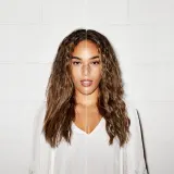 Bumble and bumble Surf Spray - Спрей для создания пляжного эффекта — фото 3