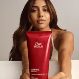 Wella Professionals Ultimate Repair Conditioner - Увлажняющий кондиционер для поврежденных и окрашенных волос — фото 4