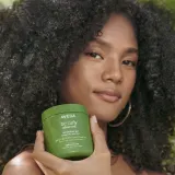 Aveda Be Curly Advanced Coil Definer Gel - Гель для укладки для кудрявых волос, 250 мл — фото 3