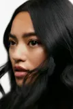 Maria Nila Style & Finish Shaping Heat Spray - Спрей для защиты волос от высокой температуры — фото 3
